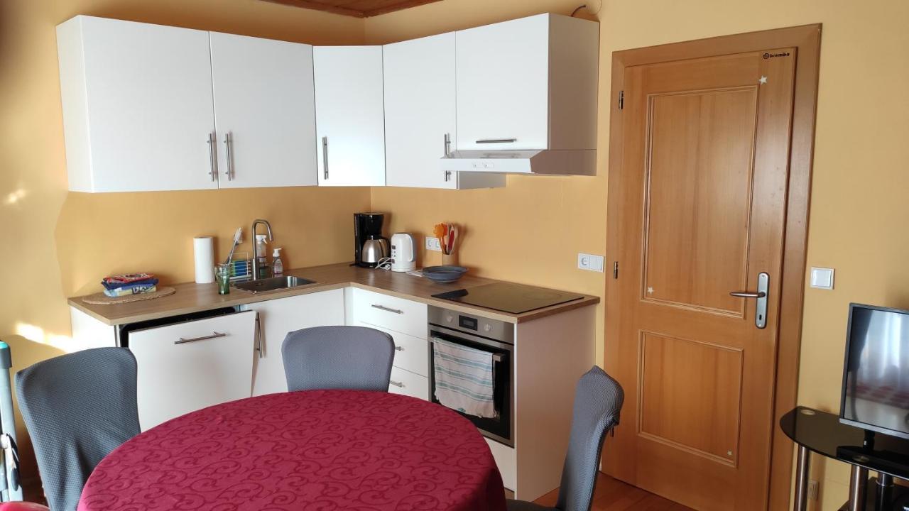 Appartement Karawankenblickstrasse Klagenfurt am Woerthersee Kültér fotó